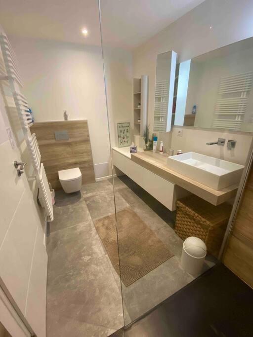 Villa Belle Grande Marina En Duplex Avec Appontement à Le Grau-du-Roi Extérieur photo